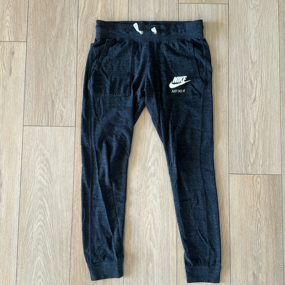 Women’s Nike Sweatpants